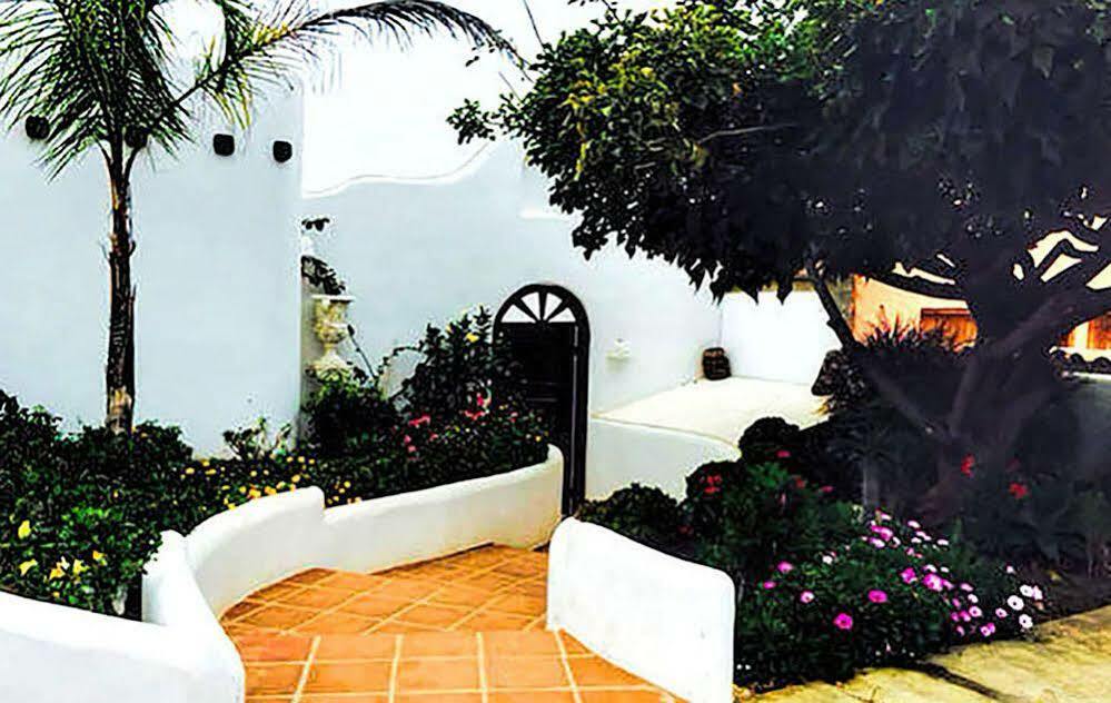 Casa Playa Baja Primo Tapia Exterior foto